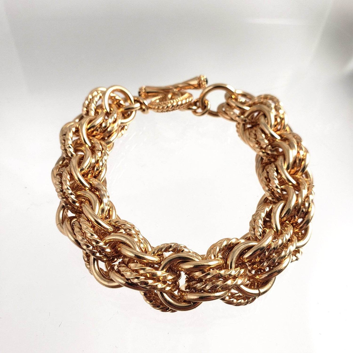 Bold Link Bracelet with Cable and High Polished Links and Gemstone Accented Toggle v White Gold - TurkishBling