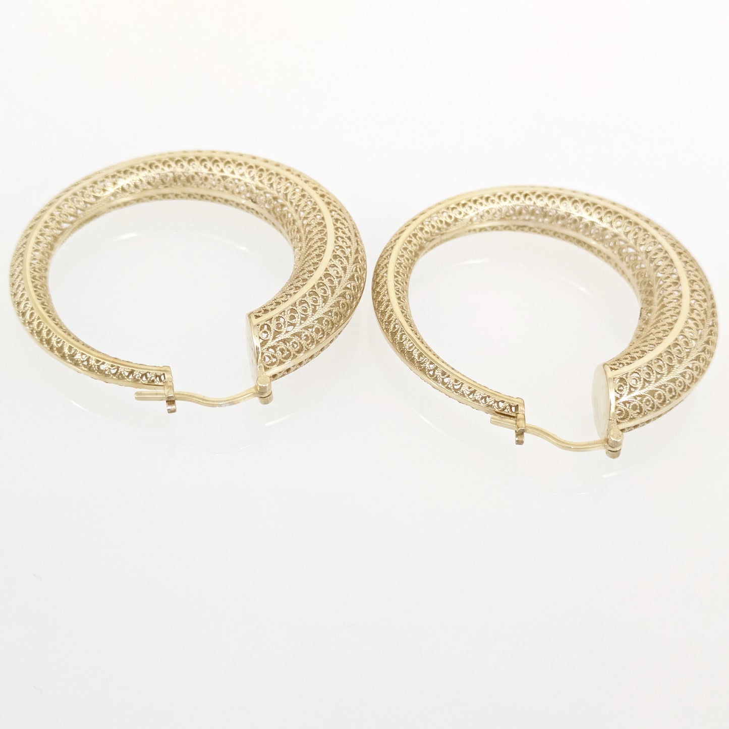 39.5mm Diameter Graduated Form Filigree Hoop Earring - Gold over sterling silver
