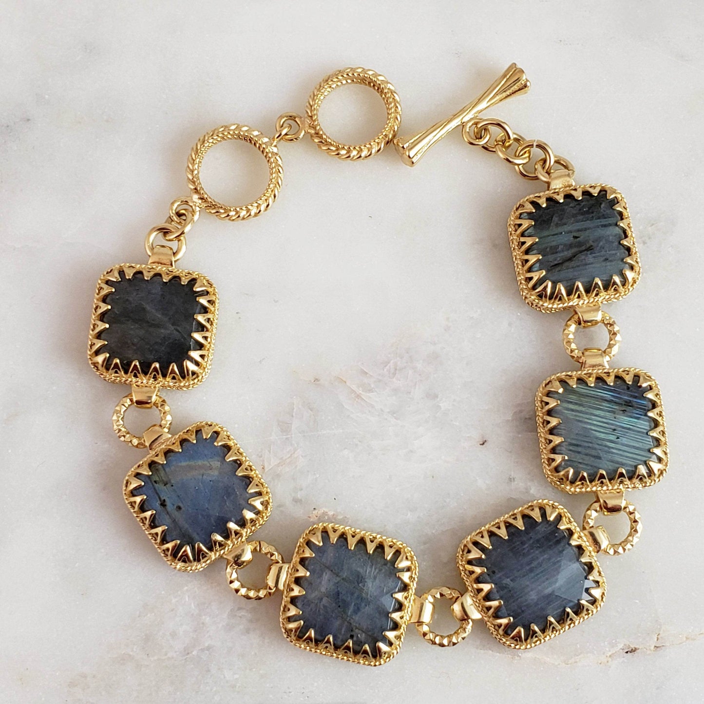 Reversible Labradorite Gemstone Bracelet with Lace Bezel - TurkishBling