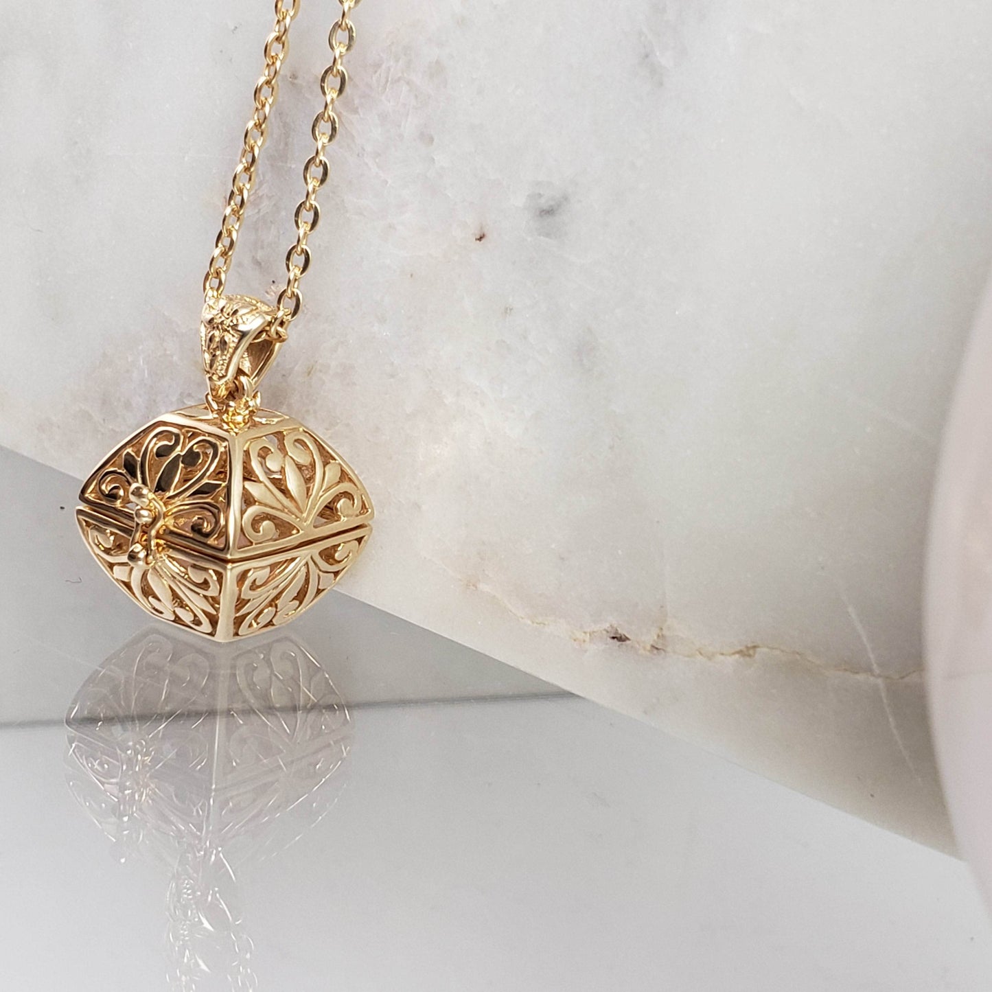 Byzantine Scrollwork 18K Gold Plated 8mm Loose Gemstone Charm Box Pendant - TurkishBling