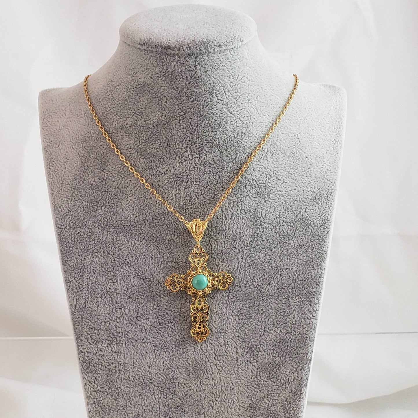 Turquoise Cross Pendant 8mm - TurkishBling