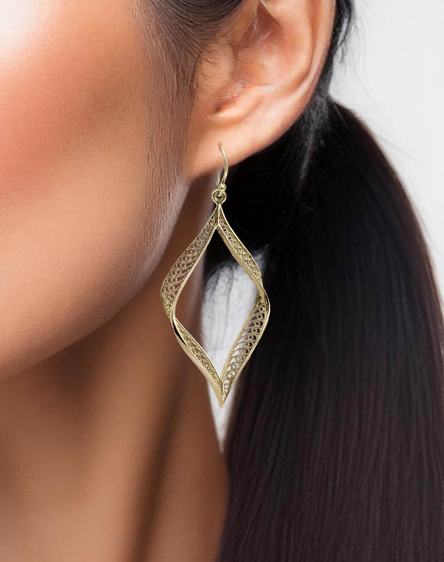 Ribbon Marquise Filigree Dangle Earrings with Sculptural Contour - TurkishBling