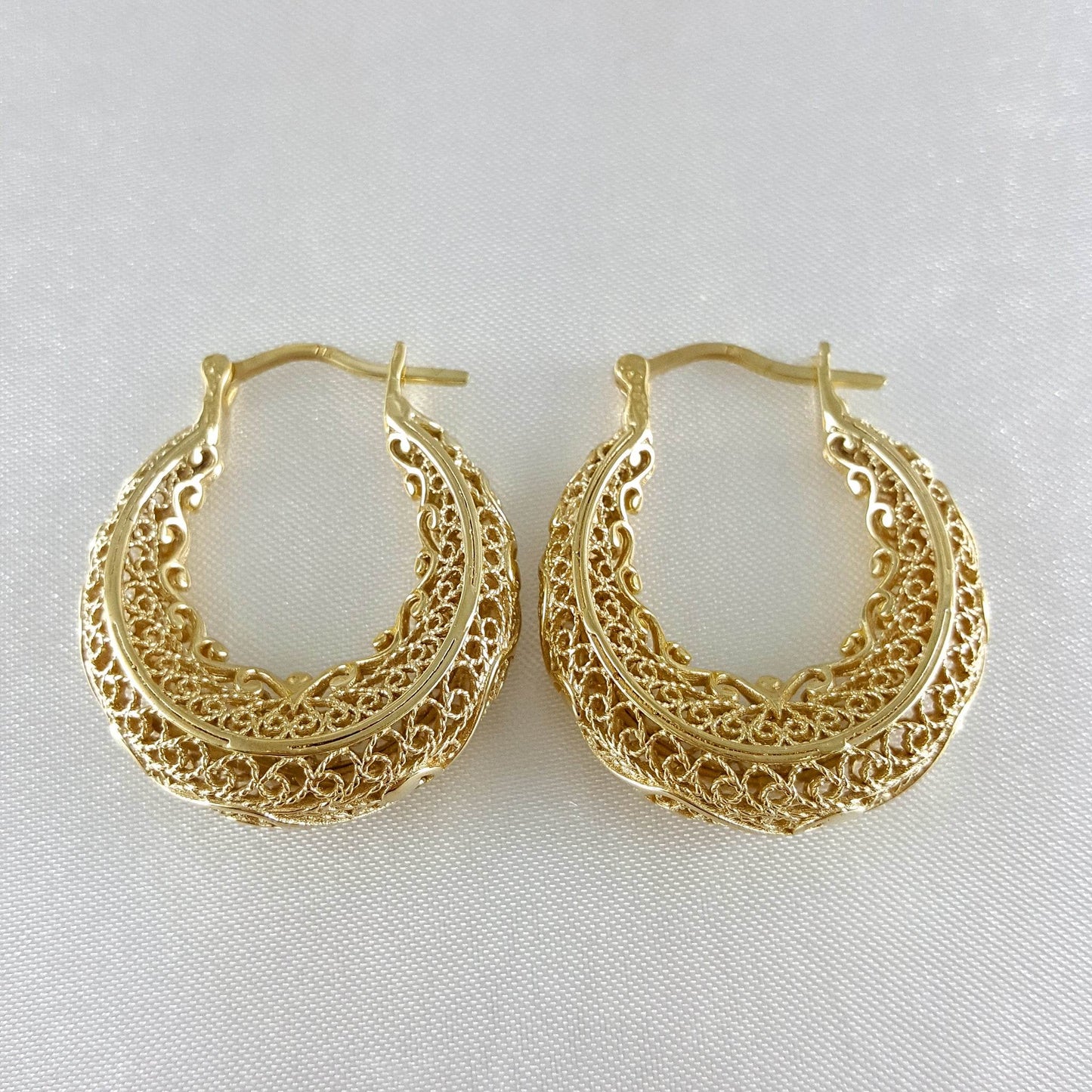 Elegant Filigree Gold Hoop Earrings with Intricate Scrollwork Design - TurkishBling