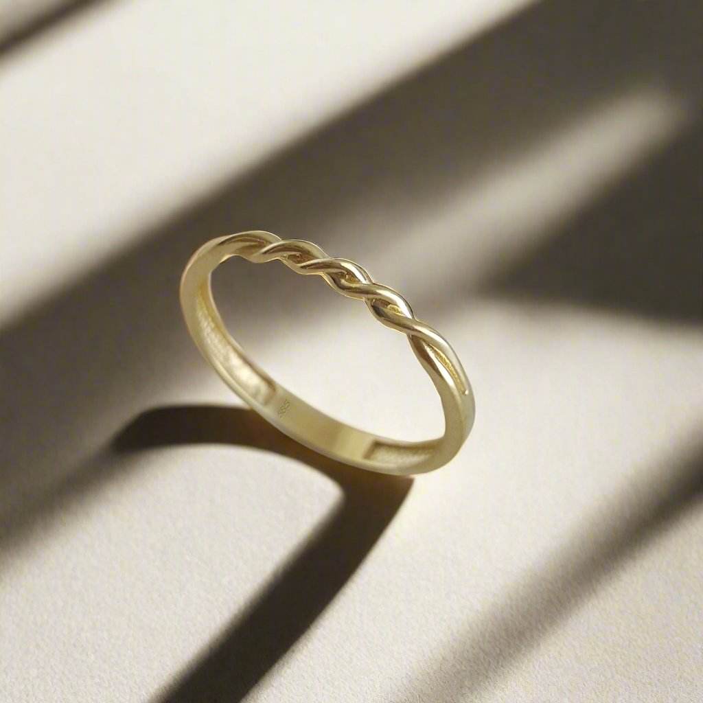 Minimalist Twist Gold Ring - 10k,14k,18k - TurkishBling