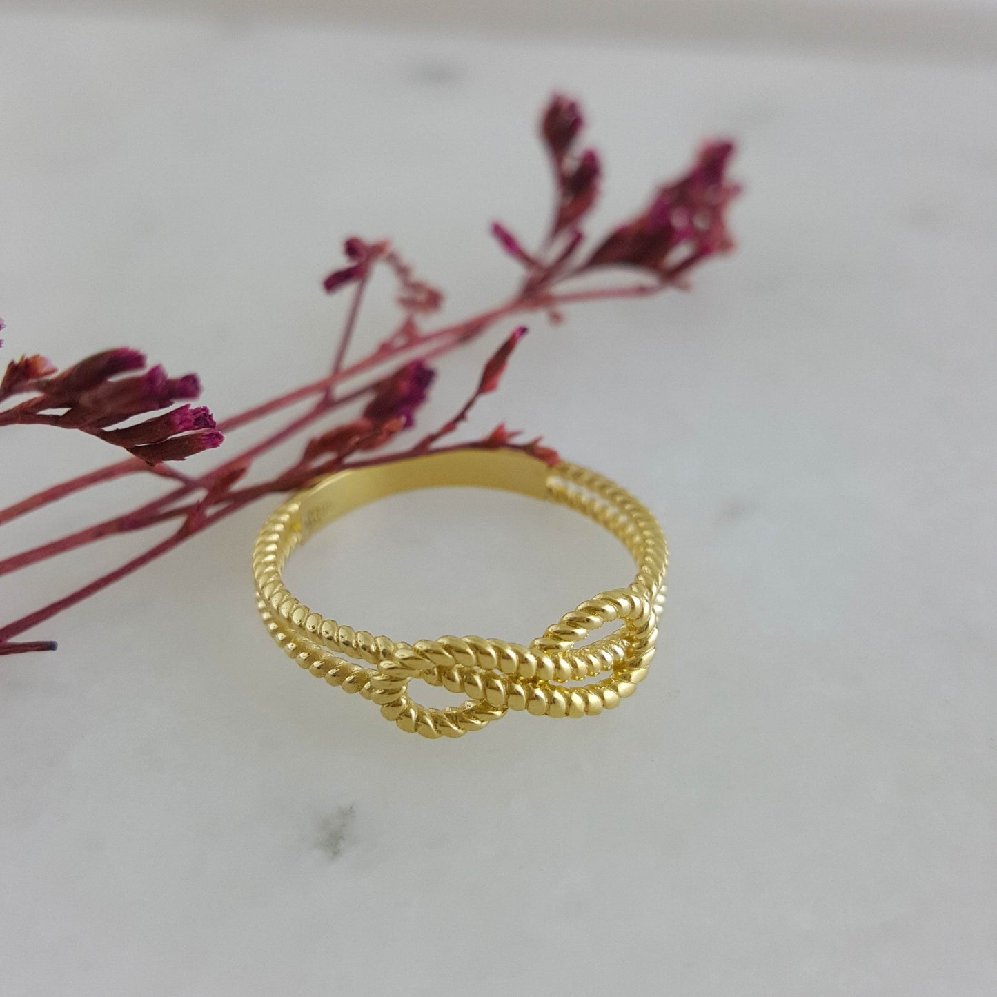 Gold Minimalist Cable Knot Ring - 18k, 14k, 10k - TurkishBling