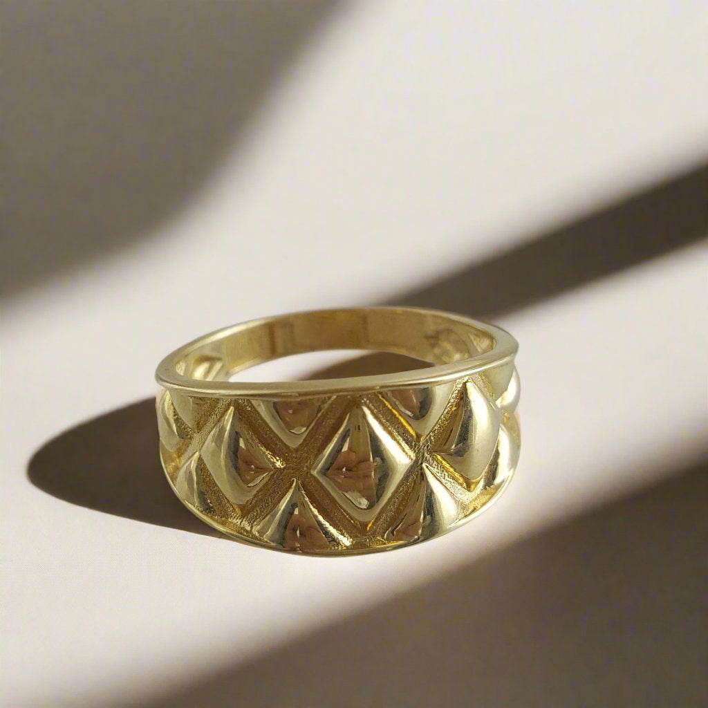 Quilt Pattern Gold Ring - 10k,14k,18k - TurkishBling
