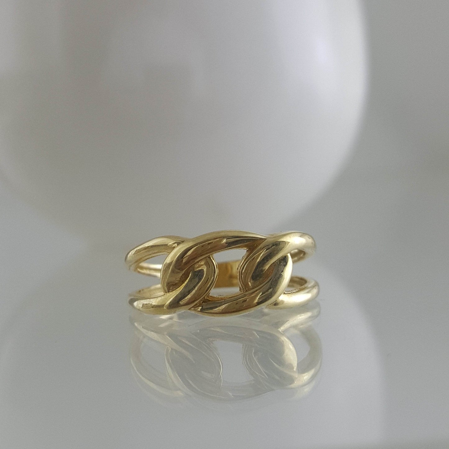 Interlocked Gold Ring - 10k,14k,18k - TurkishBling