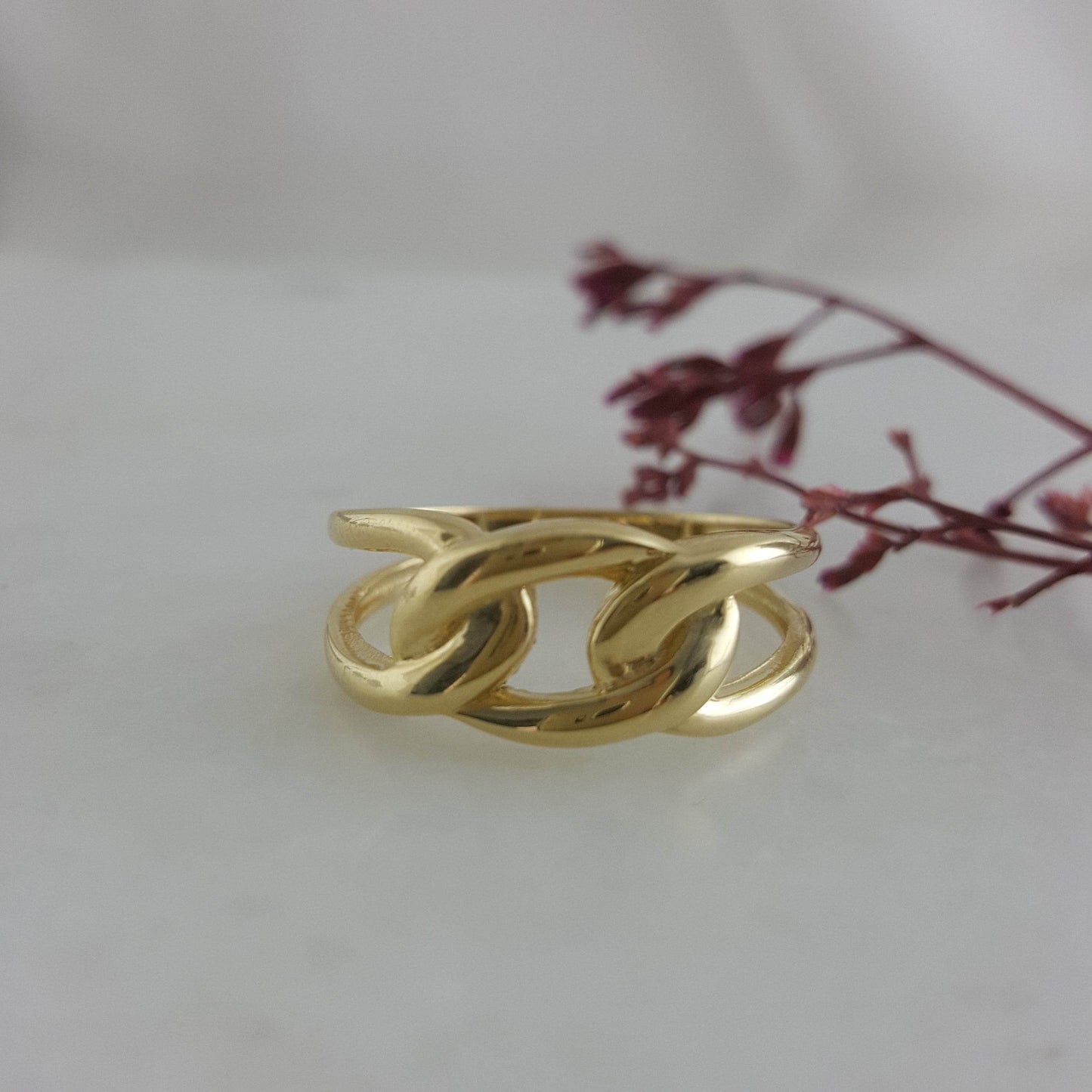 Interlocked Gold Ring - 10k,14k,18k - TurkishBling