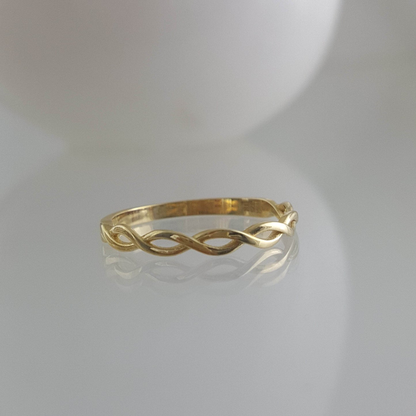 Minimalist Braided Gold Ring - 10k,14k,18k - TurkishBling