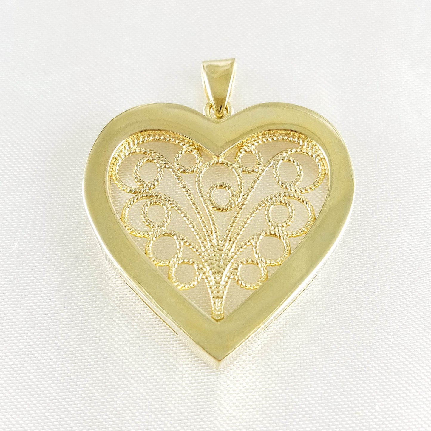 Heart Shaped Artisan Filigree Pendant - TurkishBling
