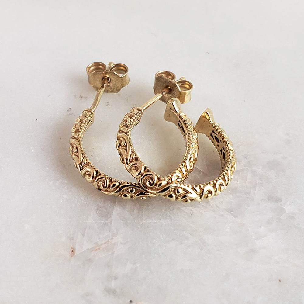 Petite Hoop Earrings with Swirl Filigree Design - TurkishBling