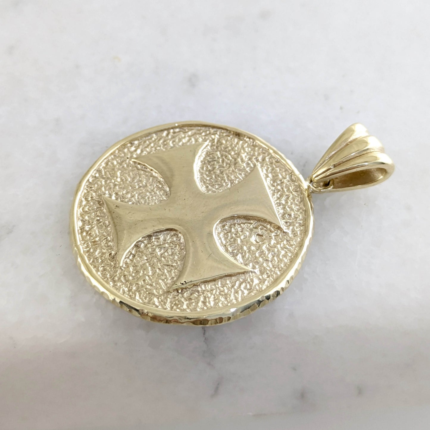 Embossed Cross Medallion Pendant - TurkishBling