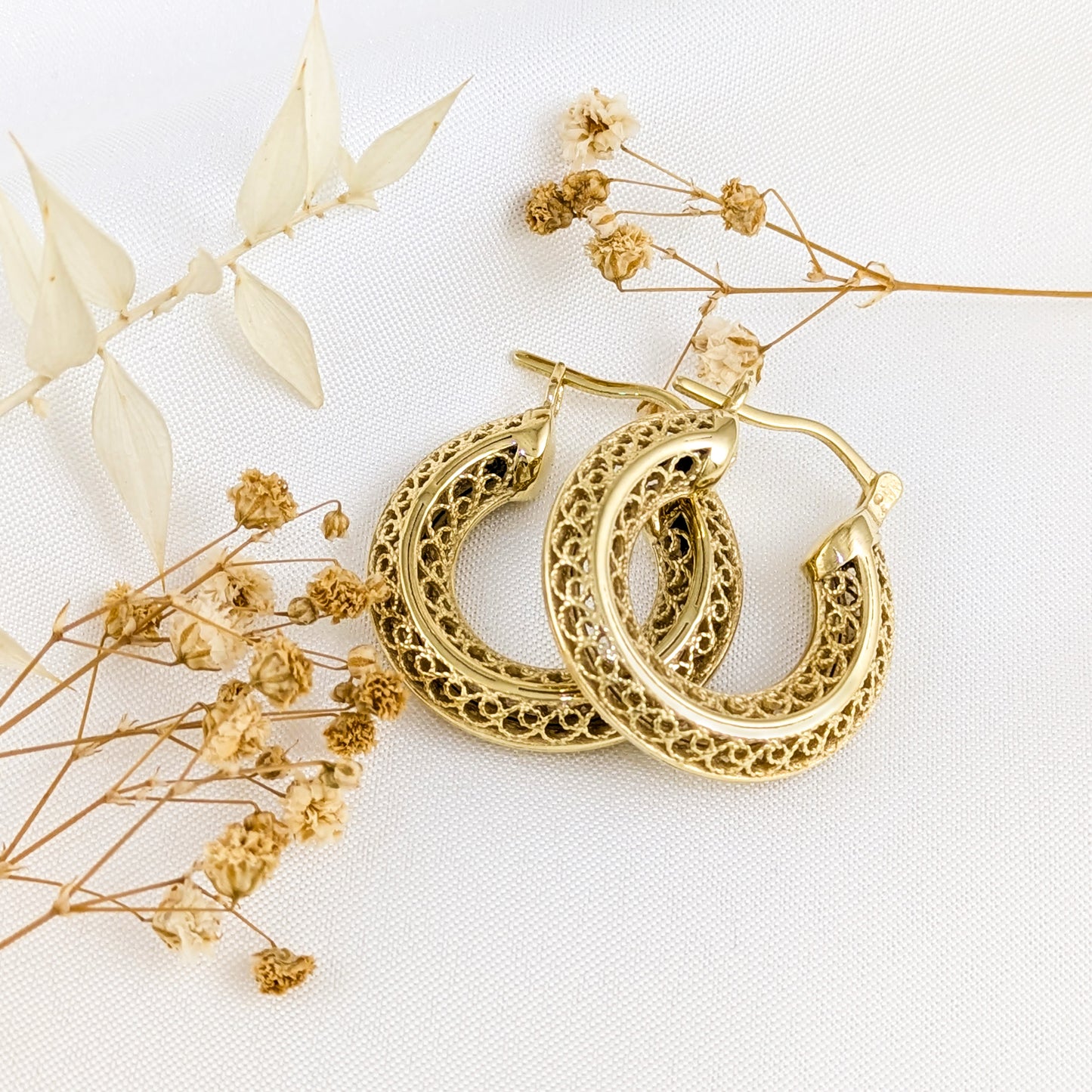 Stunning Gold Filigree Hoops – Artisan Handcrafted Small Hoops, 1-Inch Vintage-Inspired Jewelry