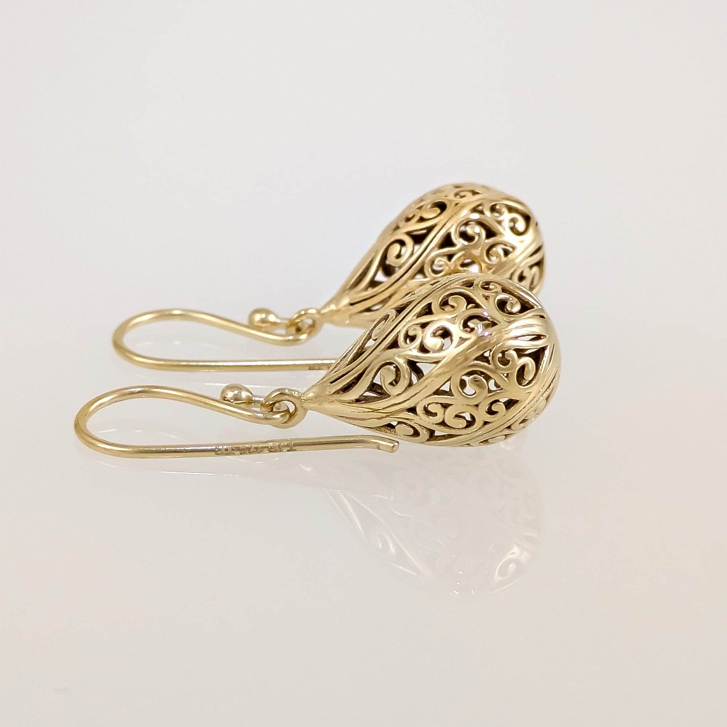 Teardrop Swirl Filigree Earrings with Hollow Design - TurkishBling