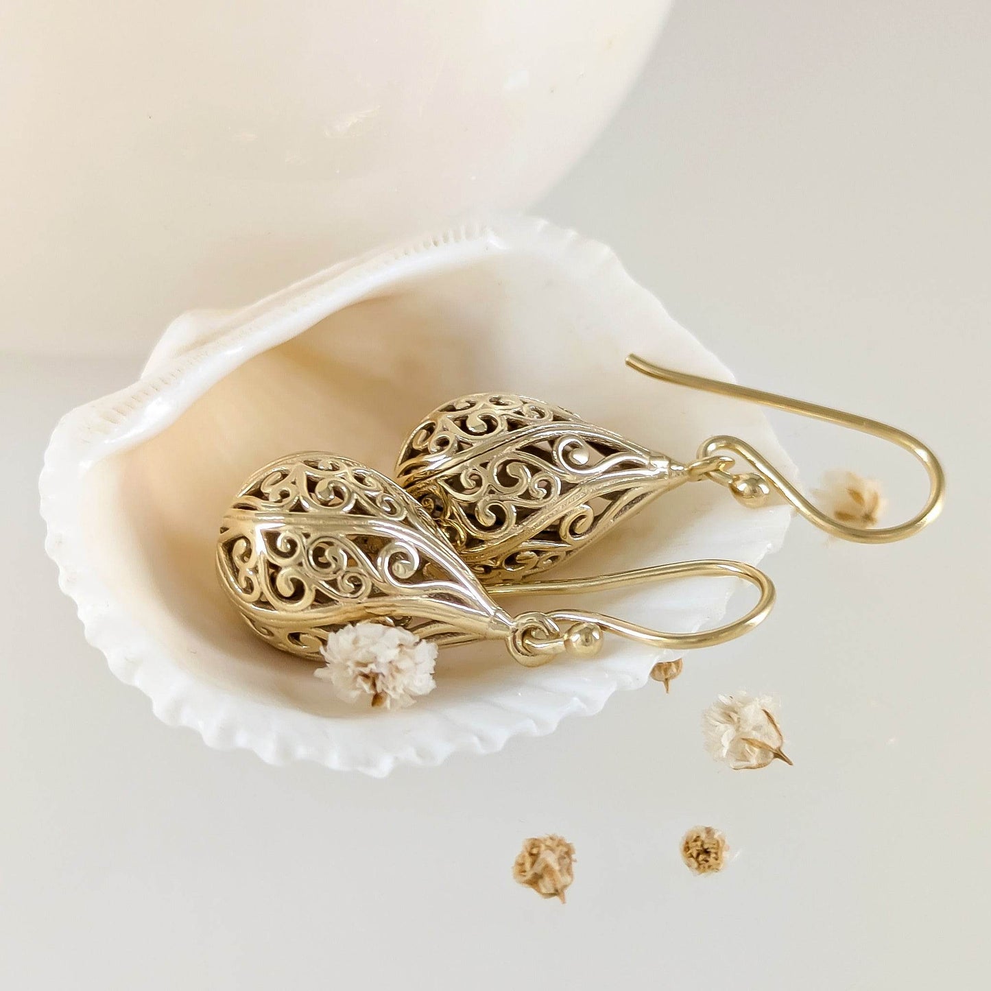 Teardrop Swirl Filigree Earrings with Hollow Design - TurkishBling