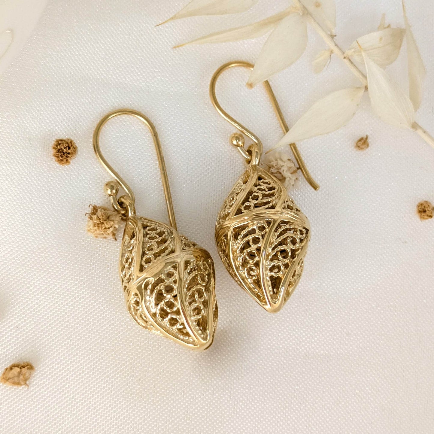Mesmerizing Gold Nightingale Drop Earrings - TurkishBling