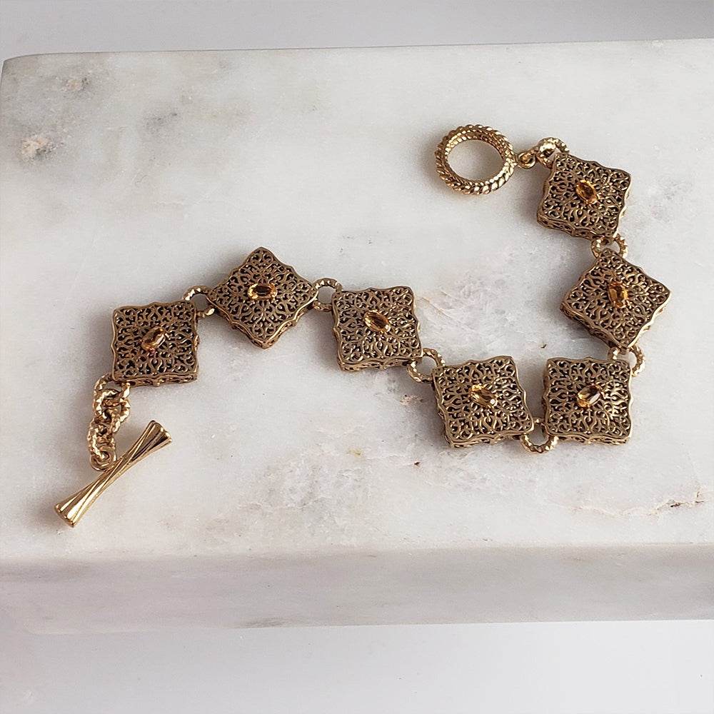 Luxurious Gemstone Panel Toggle Bracelet - TurkishBling