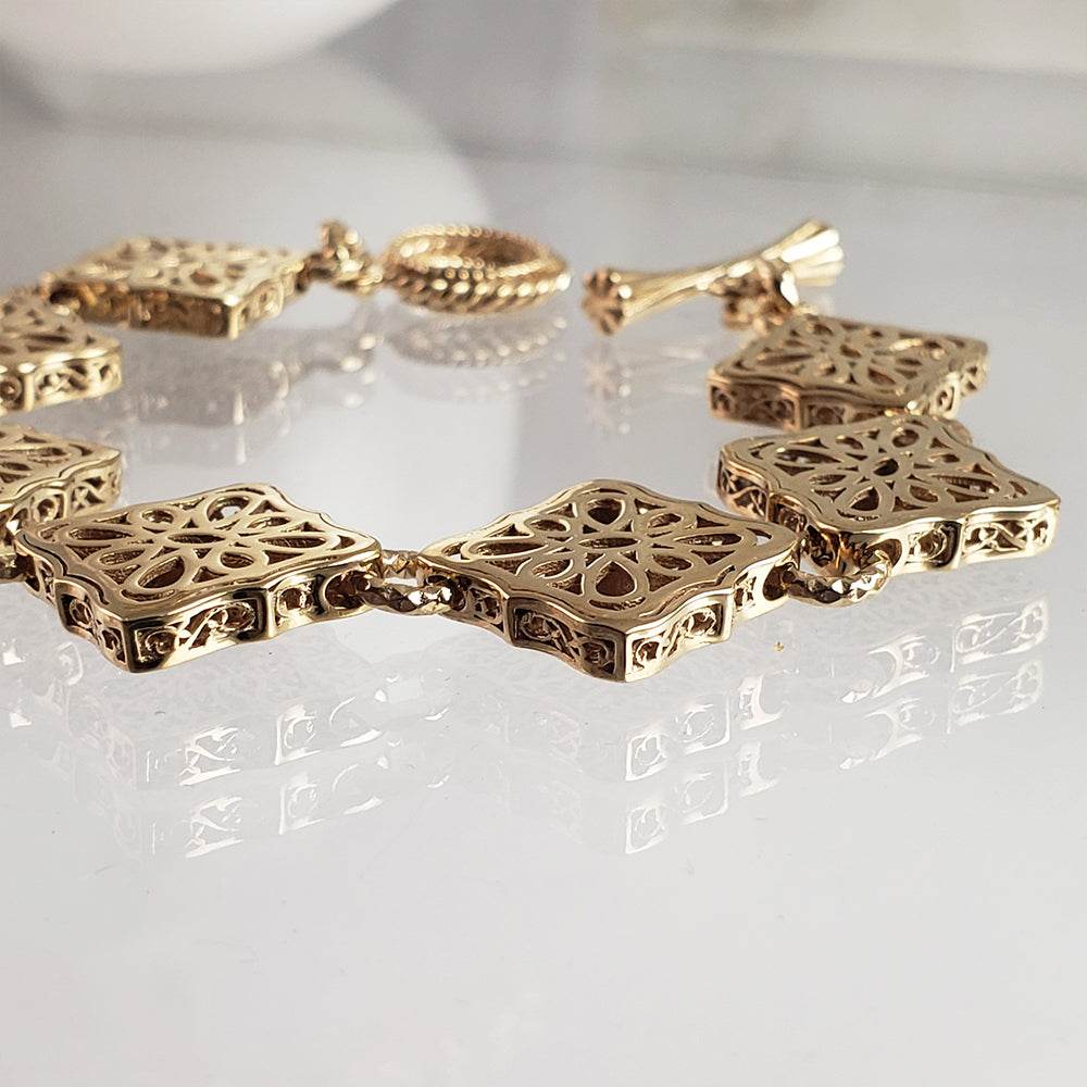 Luxurious Gemstone Panel Toggle Bracelet - TurkishBling