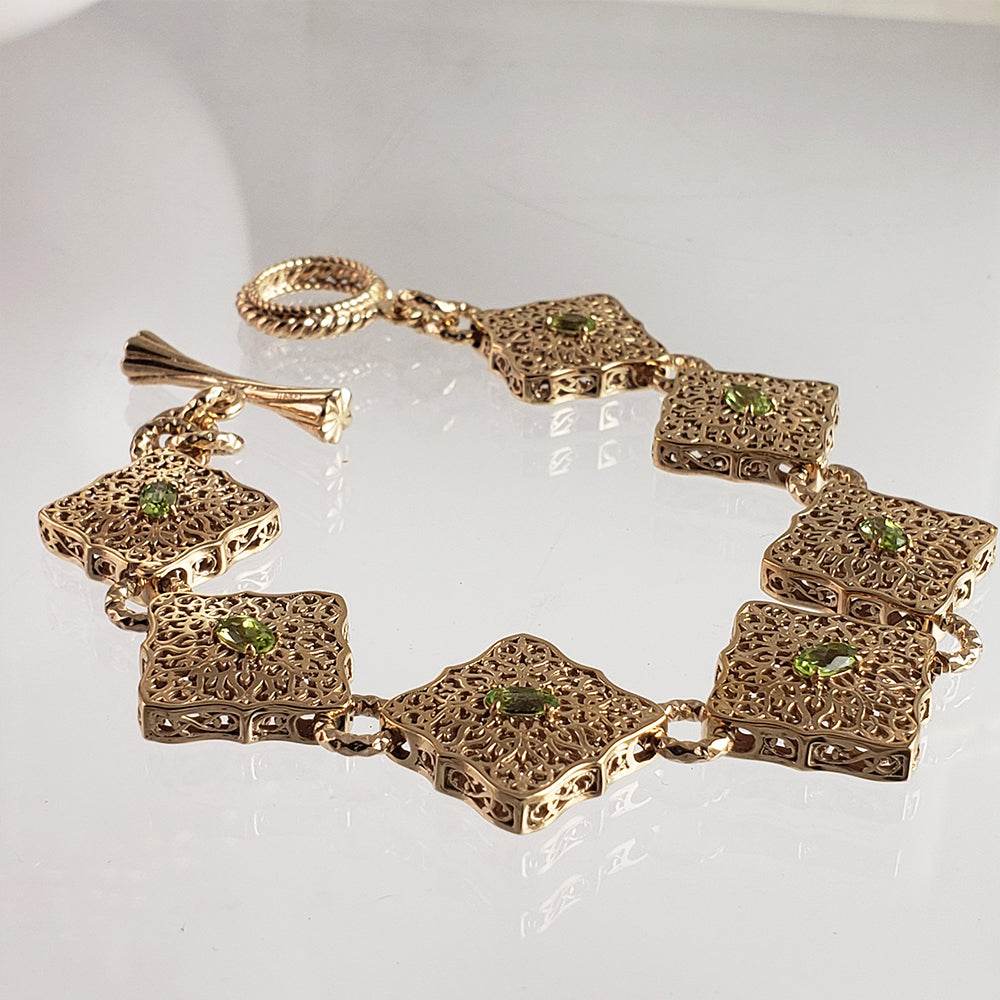 Luxurious Gemstone Panel Toggle Bracelet - TurkishBling