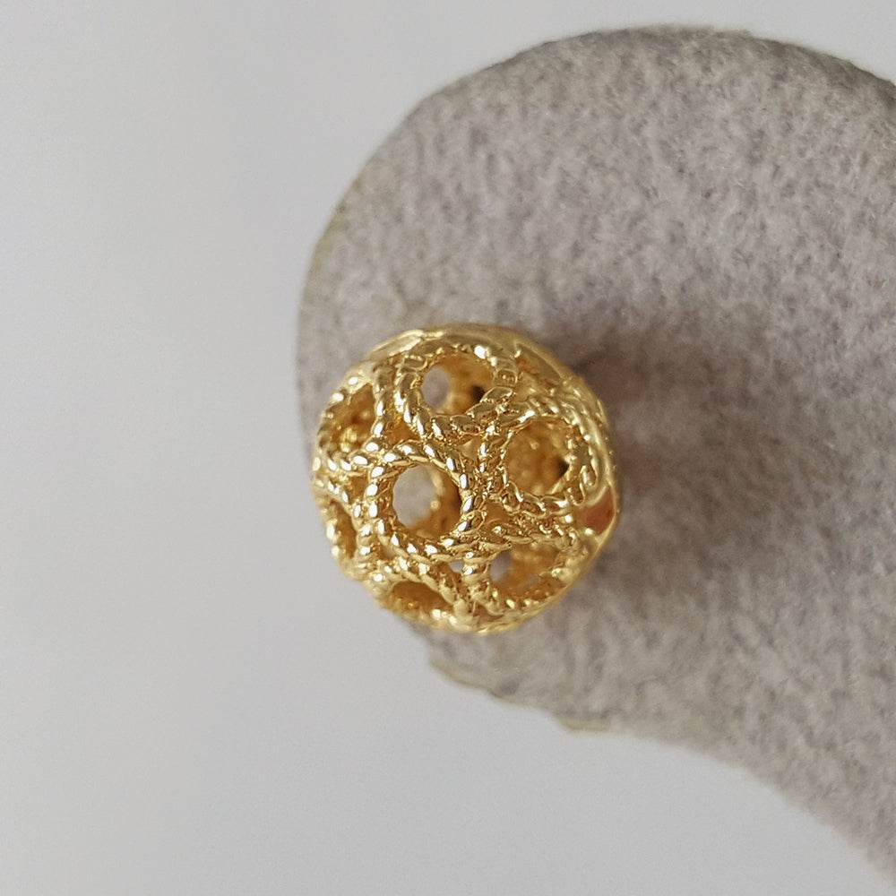 Round Gold Filigree Bead Stud Earrings with Diamond Cut - TurkishBling