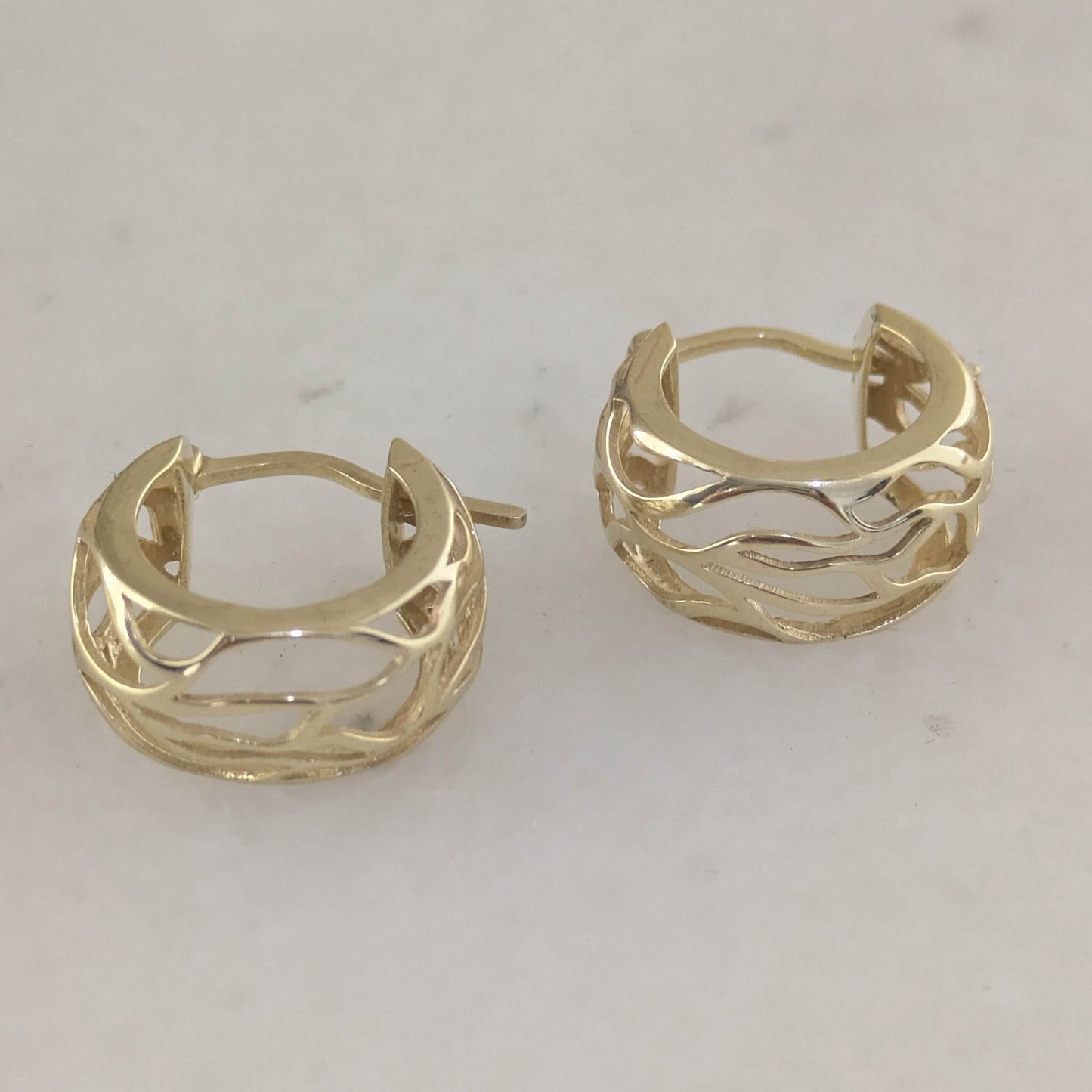Rounded Openwork Hoop Earrings with Branch-Inspired Pattern - TurkishBling