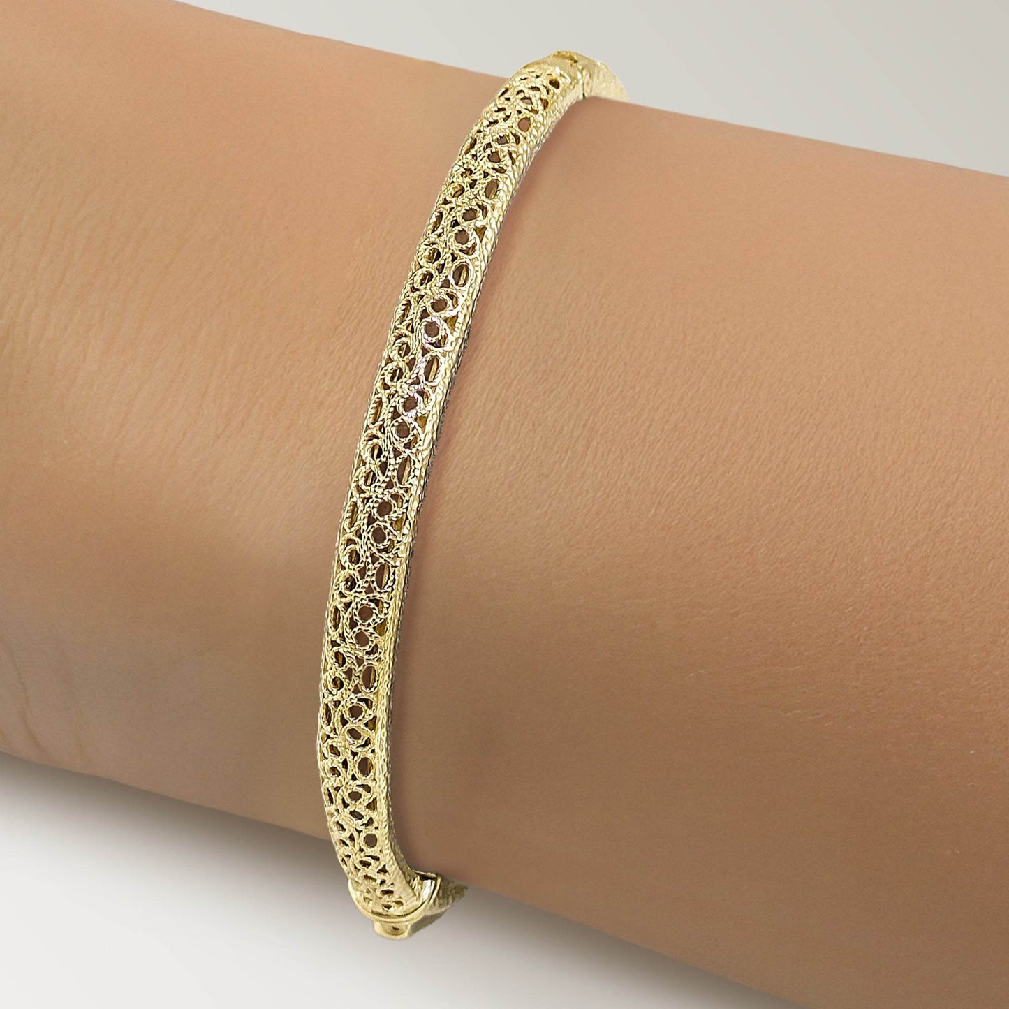 Delicate Filigree Bangle with Click-Top Clasp – Elegant Design from Istanbul – 5mm Width - TurkishBling