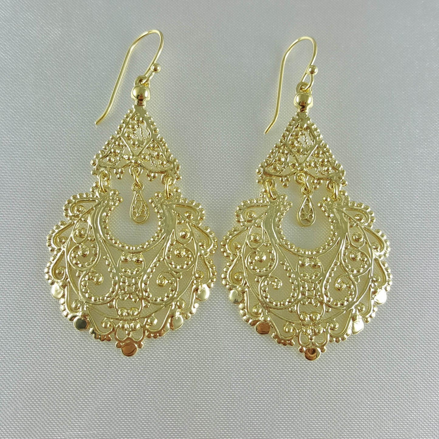 Gold Filigree Chandelier Earrings – Vintage-Inspired Statement Dangle Earrings - TurkishBling