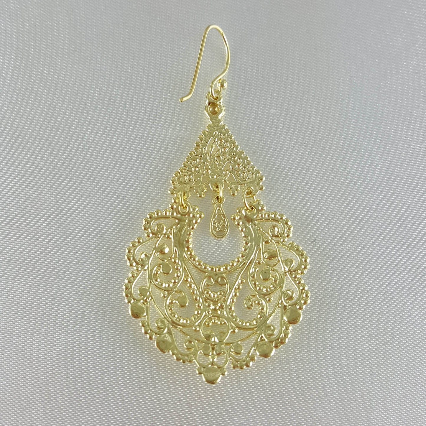 Gold Filigree Chandelier Earrings – Vintage-Inspired Statement Dangle Earrings - TurkishBling