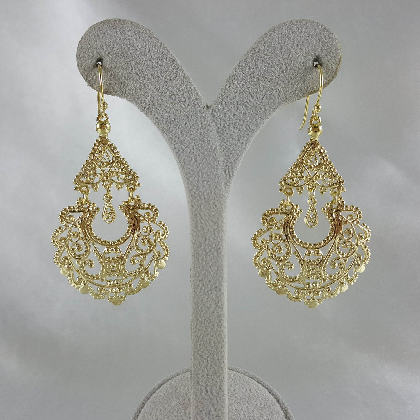 Gold Filigree Chandelier Earrings – Vintage-Inspired Statement Dangle Earrings - TurkishBling