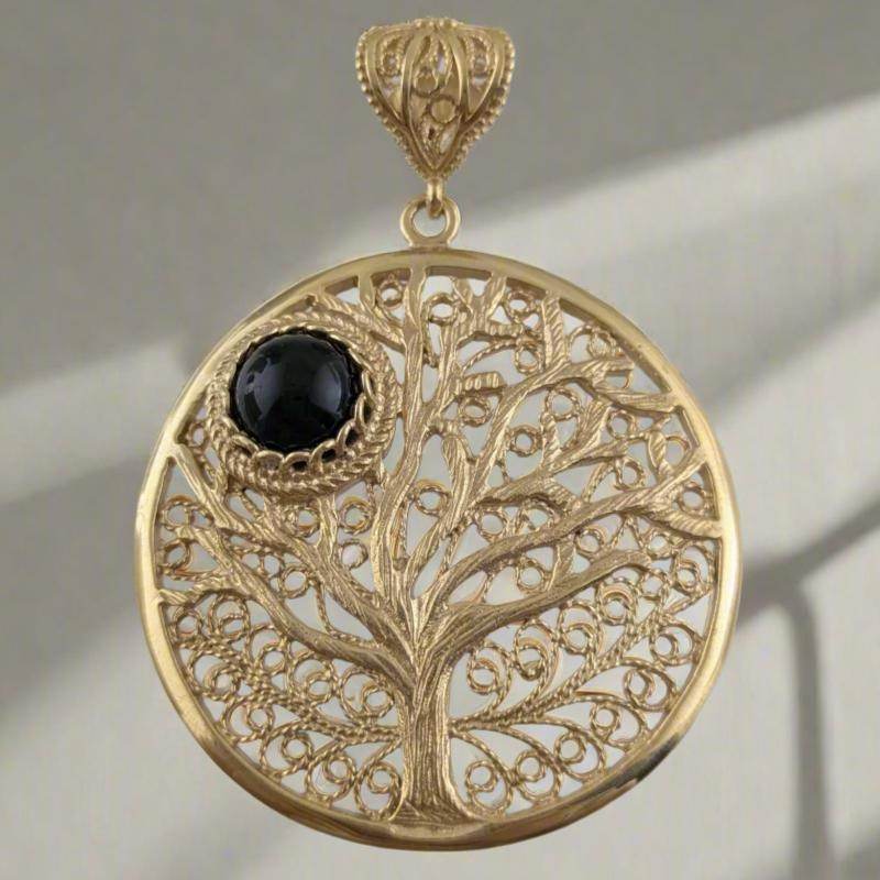 Tree of Life Pendant with Black Onyx – Symbolic Jewelry - TurkishBling