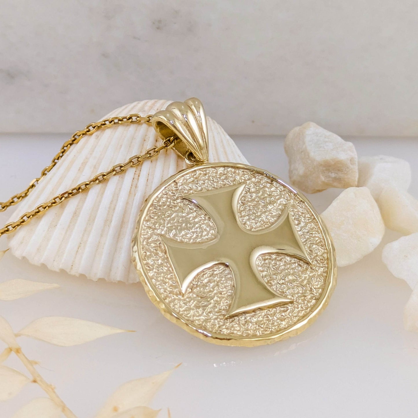 Embossed Cross Medallion Pendant - TurkishBling