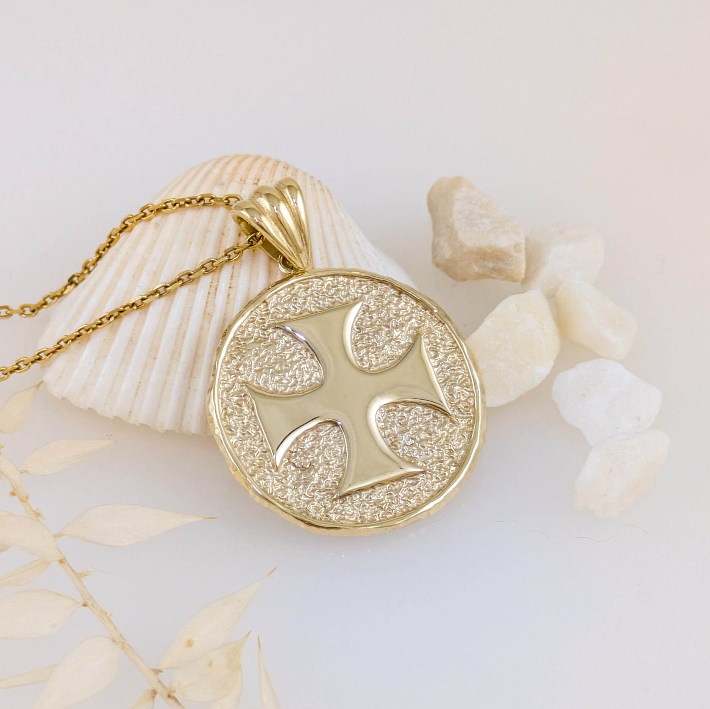 Embossed Cross Medallion Pendant - TurkishBling
