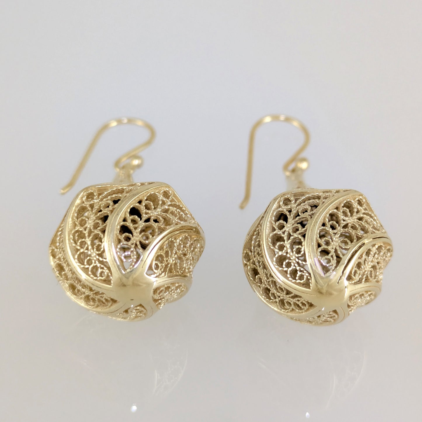 Teardrop Filigree Openwork Drop Earrings