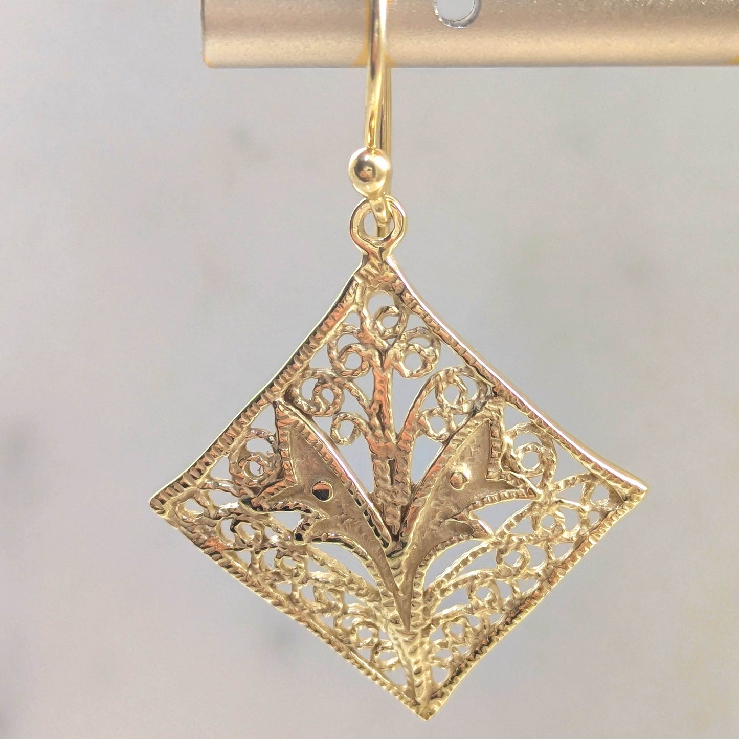 Filigree Diamond-Shaped Drop Earrings with Floral Scrollwork - TurkishBling