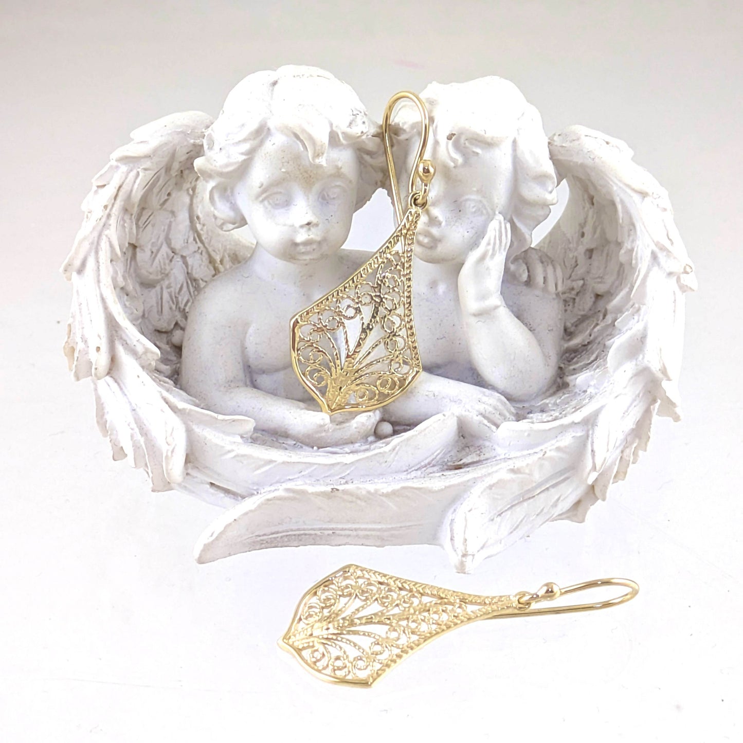 Elegant Filigree Drop Earrings with Nature-Inspired Design - TurkishBling