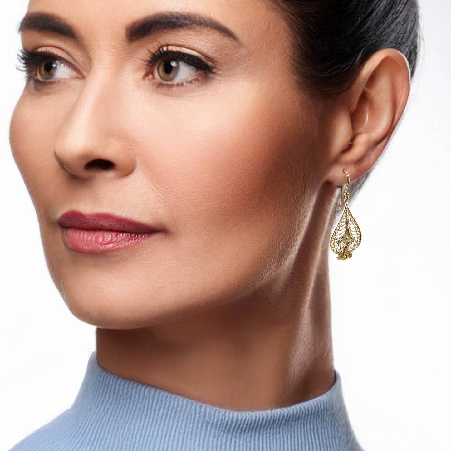 Elegant Teardrop Filigree Dangle Earrings - TurkishBling