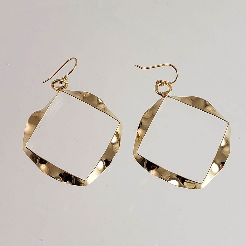 Wavy Square Drop Earrings – Bold Open Frame Look - TurkishBling
