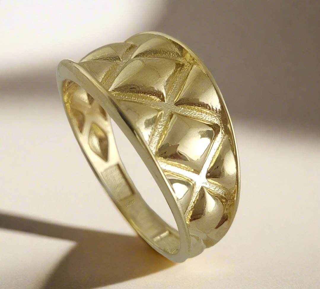 Quilt Pattern Gold Ring - 10k,14k,18k - TurkishBling