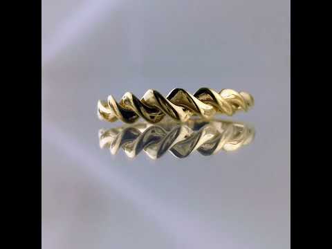 Minimalist Twisted Gold Ring - 10k,14k,18k