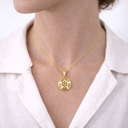 Floral Cutout Pendant Necklace Statement