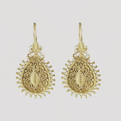 Etruscan Filigree Drop Earrings