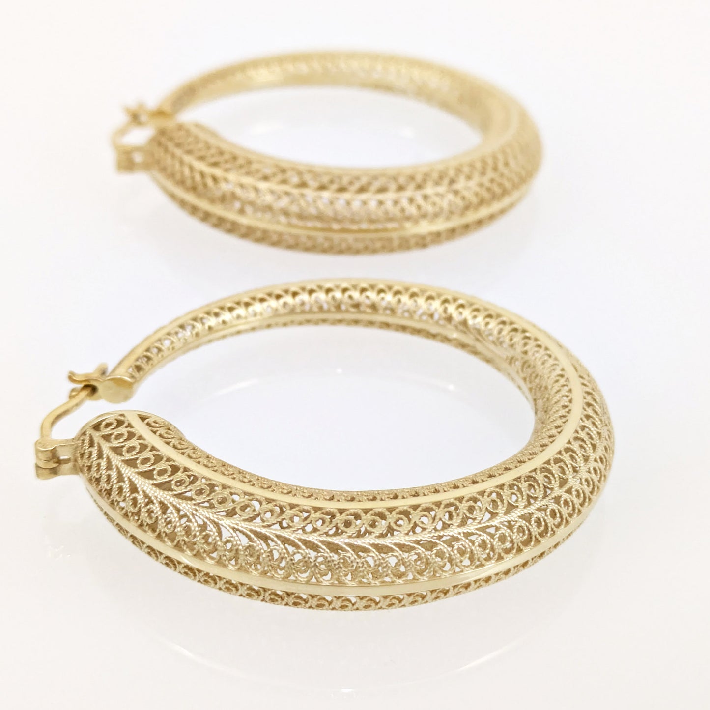 39.5mm Diameter Graduated Form Filigree Hoop Earring - Gold over sterling silver