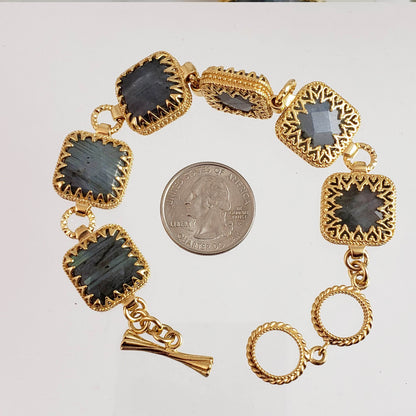 Reversible Labradorite Gemstone Bracelet with Lace Bezel - TurkishBling