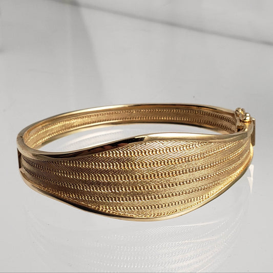 Wickerwork Hinged Cuff Bangle with Figure 8 Safety Lock - TurkishBling