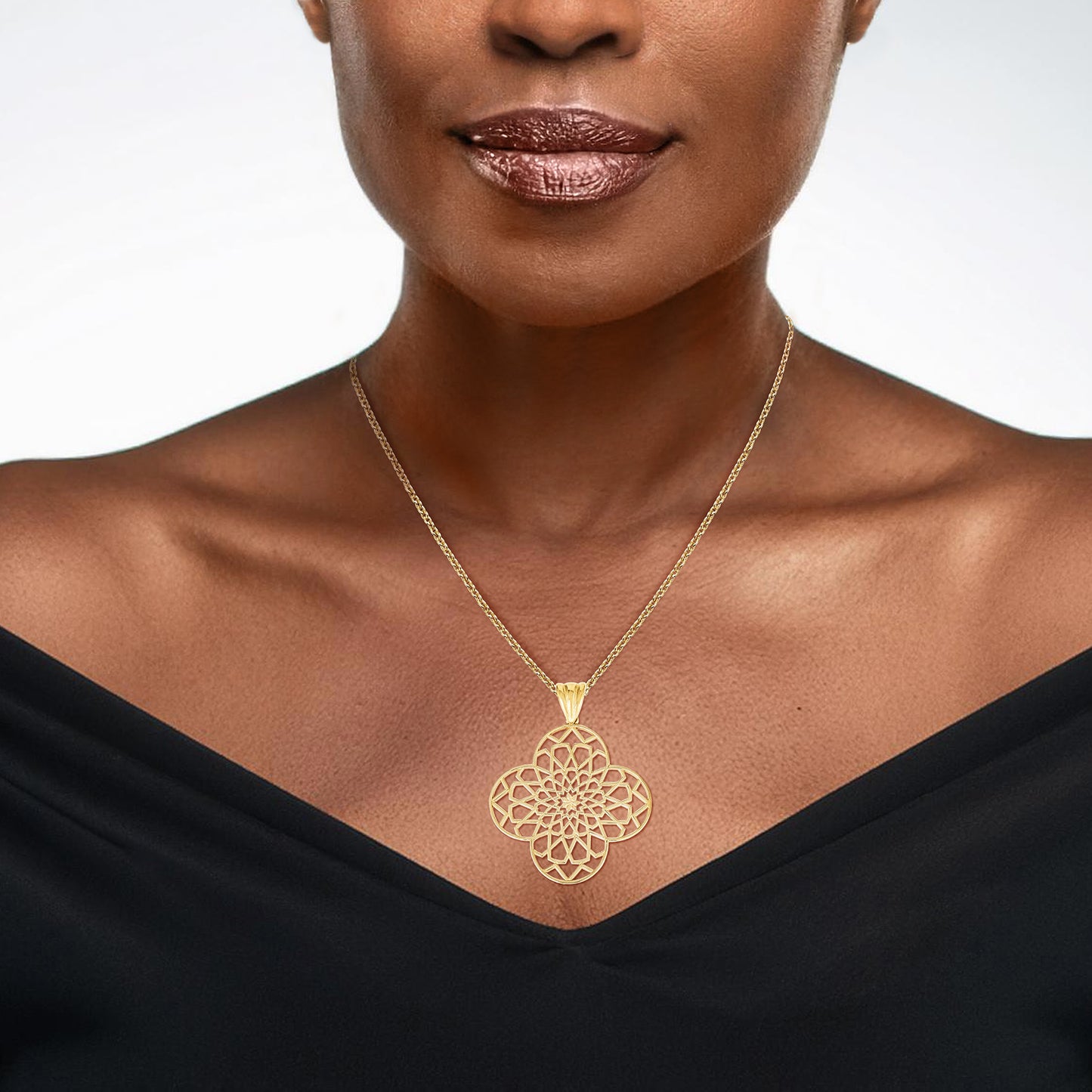 Geometric Openwork Clover Pendant