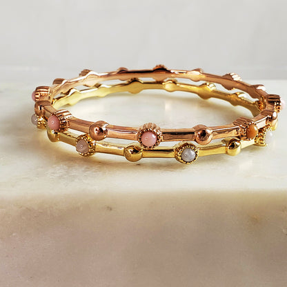 Bracelet with Moonstone and Modern Lines Gold Plated
