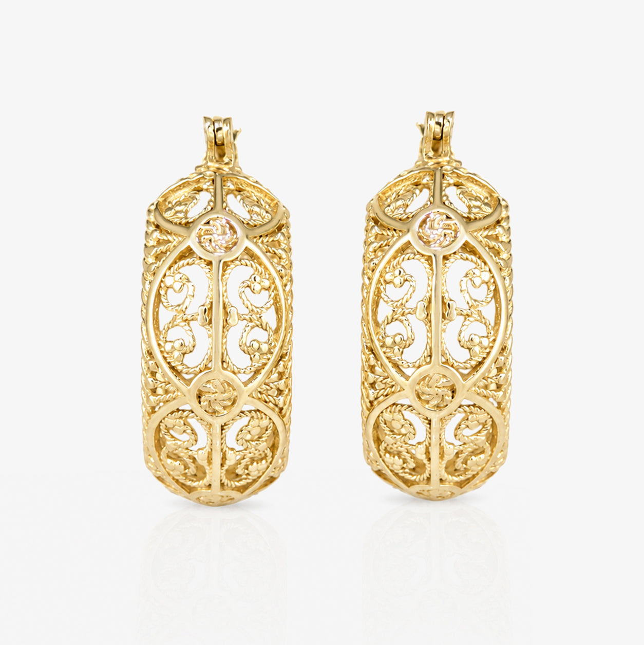 Filigree Hoop Earrings – Intricate Gold Statement Hoops