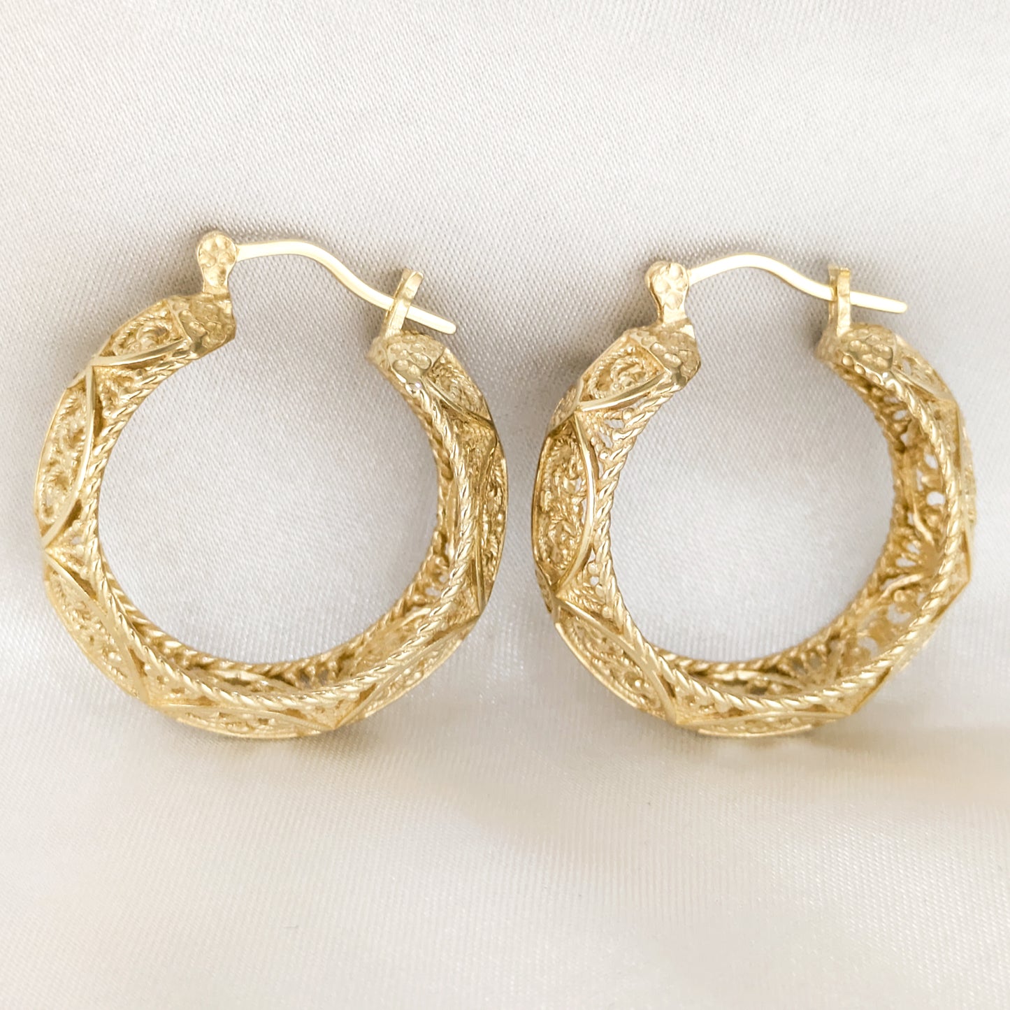 Filigree Hoop Earrings – Intricate Gold Statement Hoops