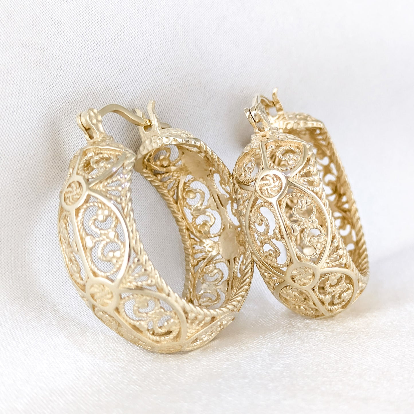 Filigree Hoop Earrings – Intricate Gold Statement Hoops