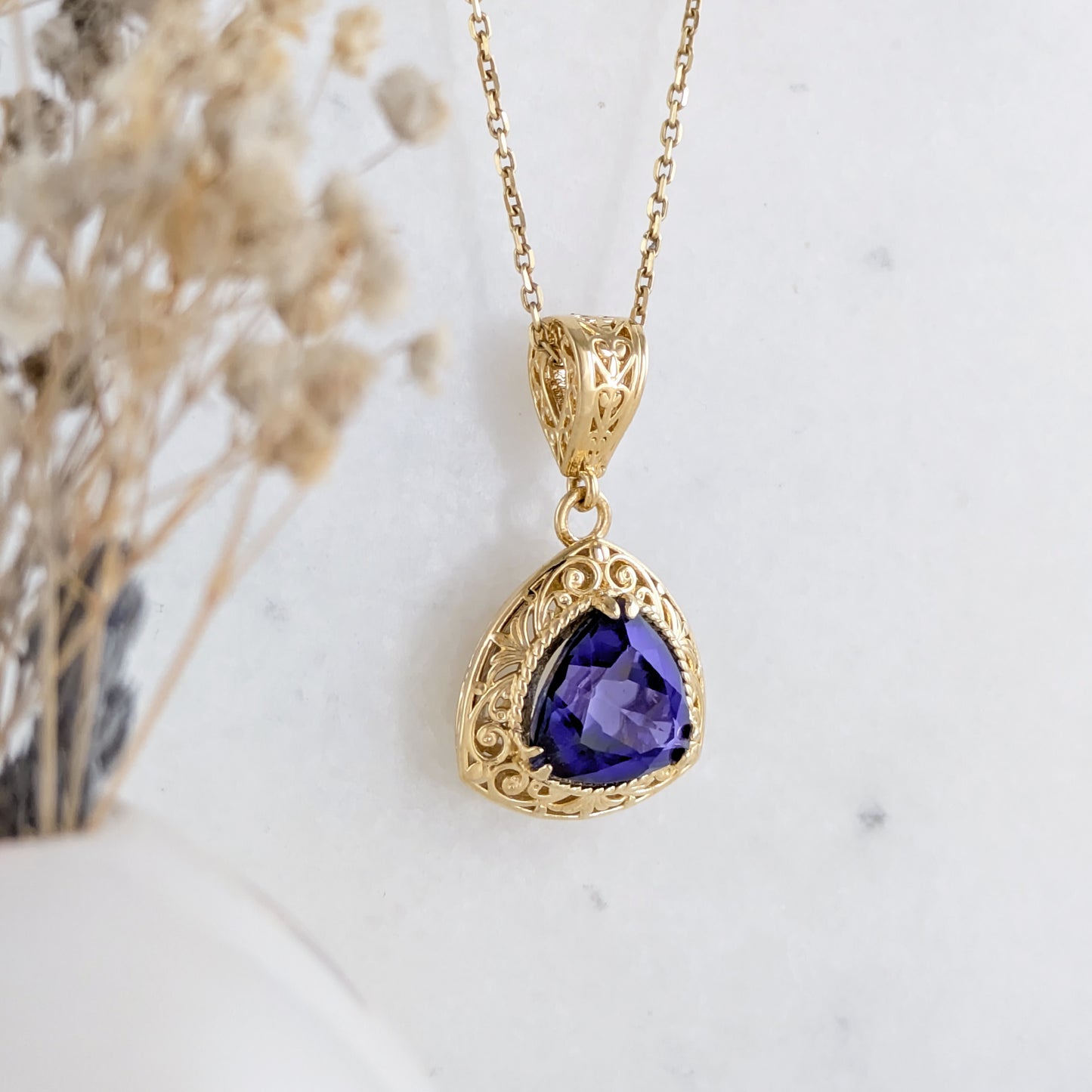 Trillion Cut Tanzanite Color Quartz Scrollwork Pendant  w/18+2 in chain
